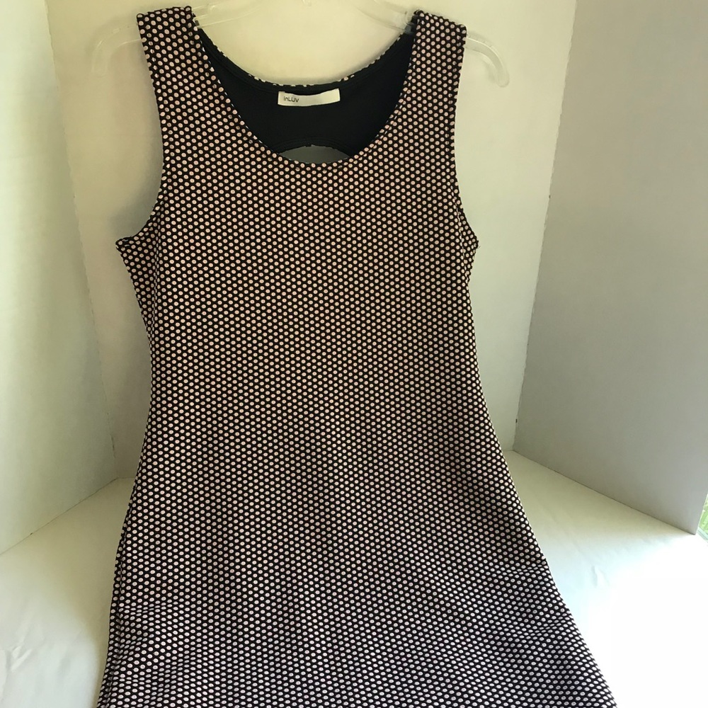 Can dress up Dress with cut out in back!
